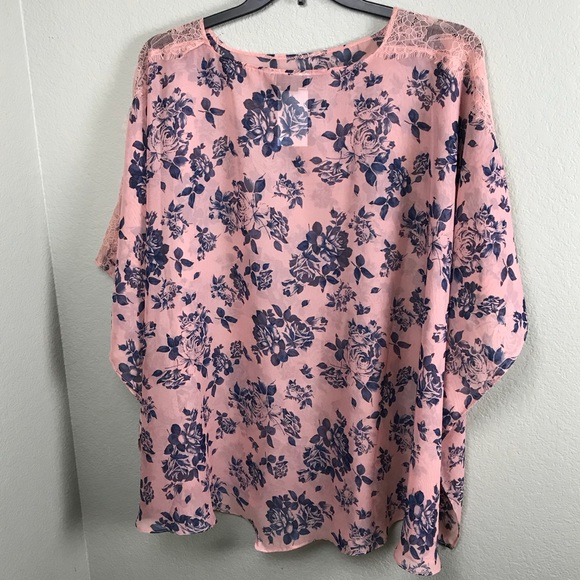 David‎ and Young sheer poncho - Picture 2 of 6